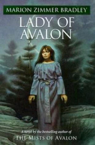 Marion Zimmer Bradley: Lady of Avalon (Hardcover, 1997, Michael Joseph Ltd.)