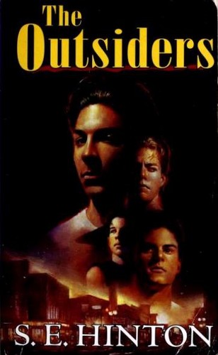 S. E. Hinton: The Outsiders (1997, Puffin Books)
