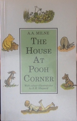 A. A. Milne, A. A. Miline: House at Pooh Corner (Paperback, 1974, Methuen Children's Books)